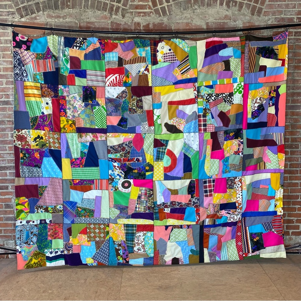 Vintage 1968 Crazy Crumb Quilt 90” x 105” Feather Stitched